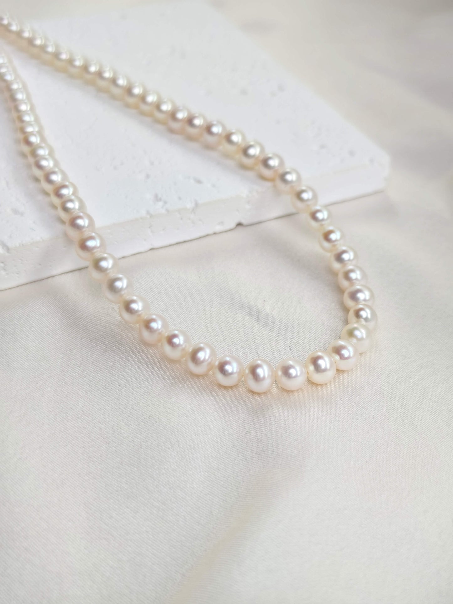 Freshwater Pearl Necklace 5-5.5mm
