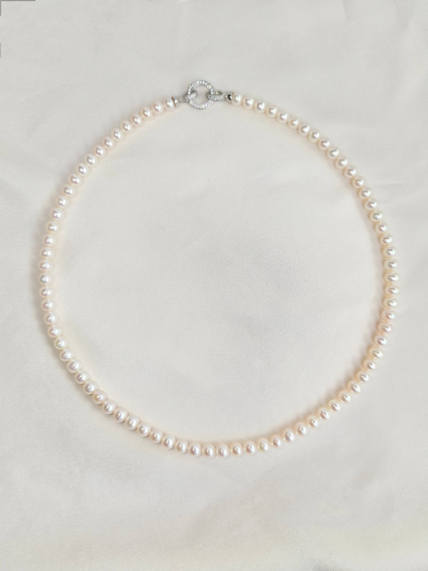Freshwater Pearl Necklace 5-5.5mm