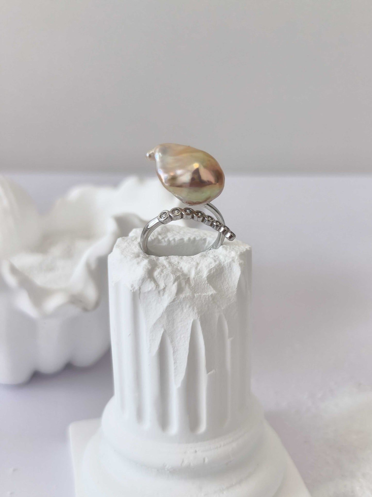 SKU : 202507251R - PearlRing
