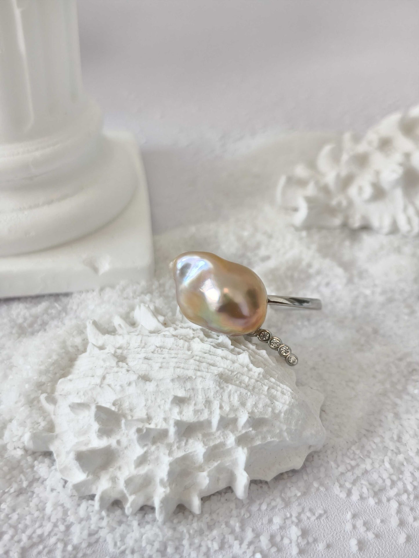 SKU : 202507251R - PearlRing