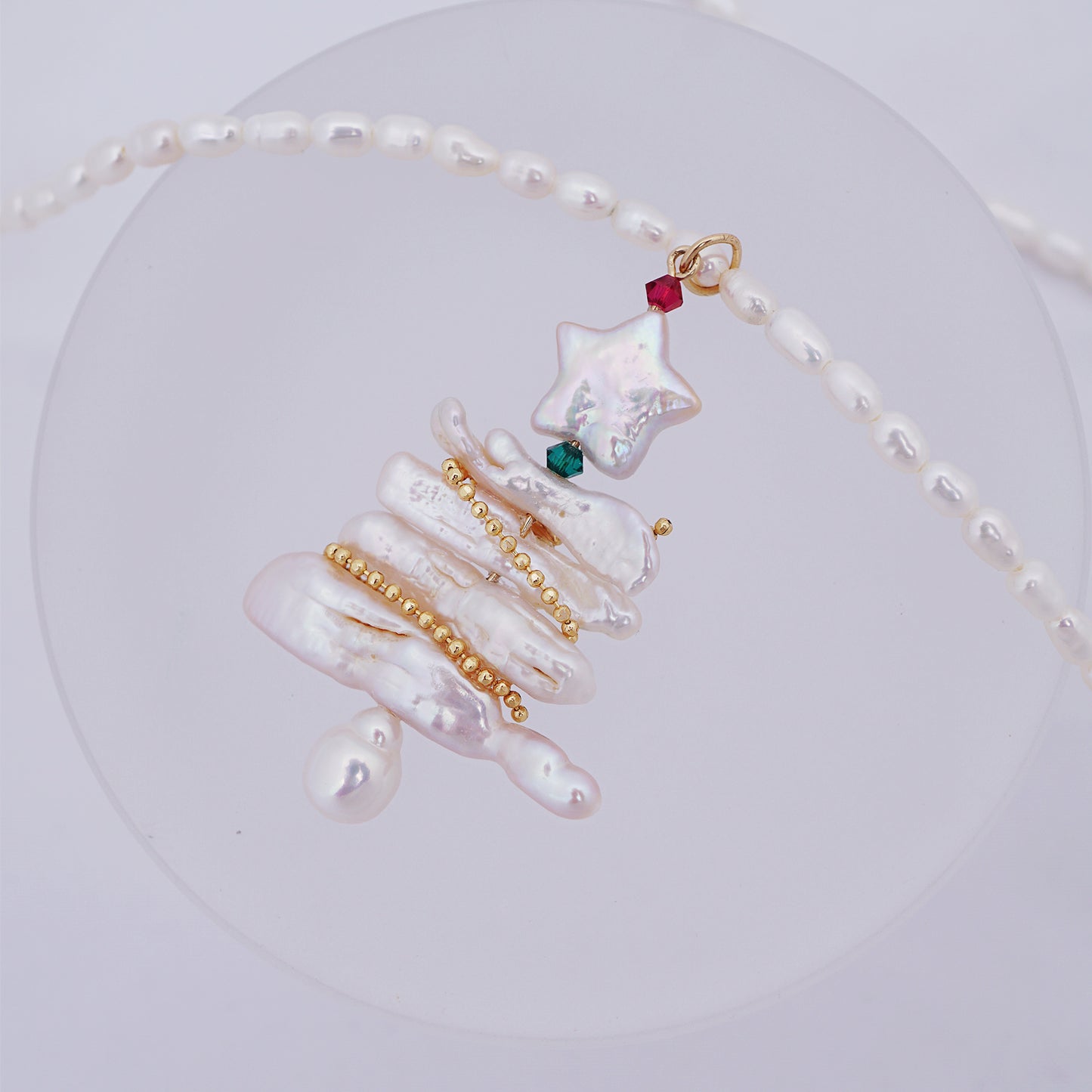 Christmas tree pearl necklace